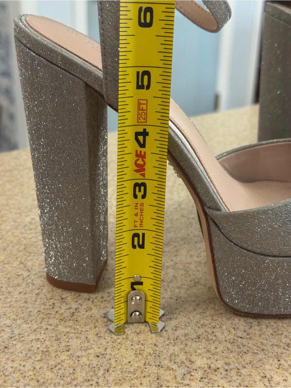 Born On Fifth Antonio Melani Silver Glitter Sparkle Platform Heels 8.5 New $129
